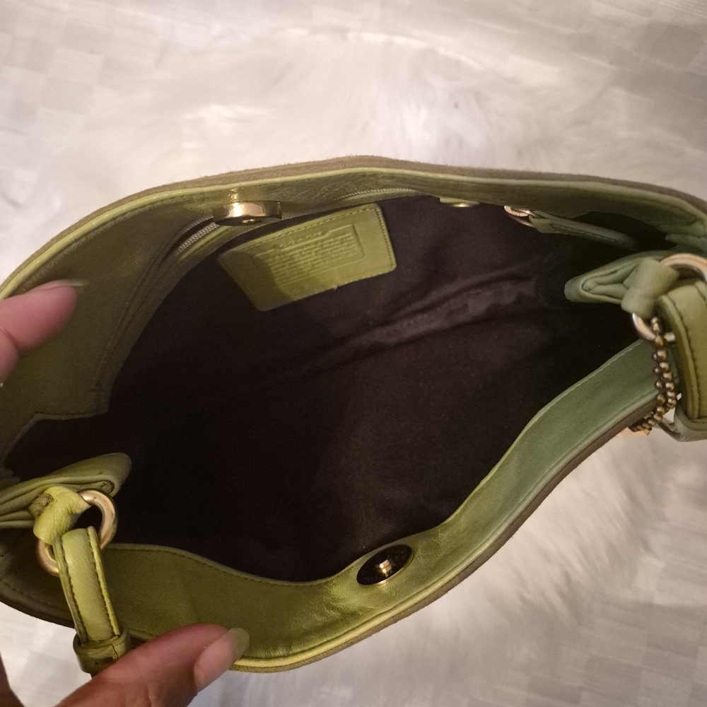Coach Vintage Girlie Suede Hobo Lime Green. - Picture 5 of 6